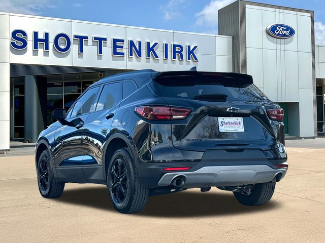 Used 2023 Black Chevrolet LT image 7