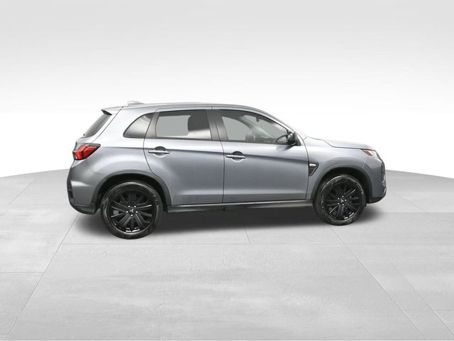 2022 Mitsubishi Outlander Sport 2.0 LE 3