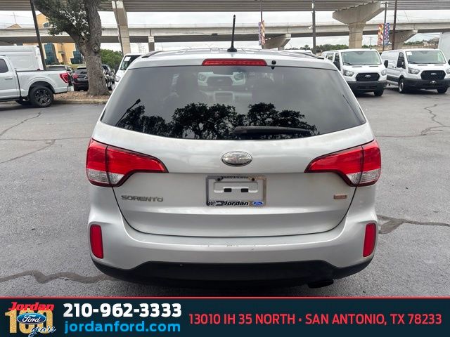 Used Car 2014 Kia Sorento  Lx For Sale Under $10,000 In San Antonio, Texas