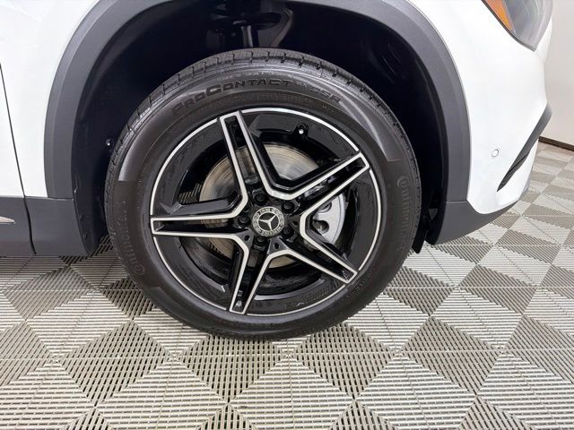 New 2026  Mercedes-Benz GLA 250 image 9