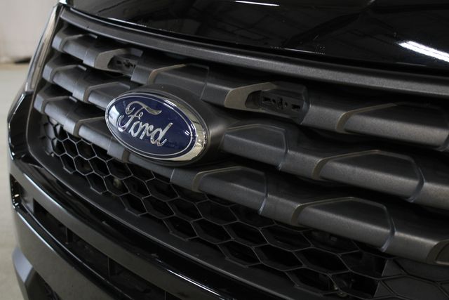 Used 2018 Black Ford Base image 29