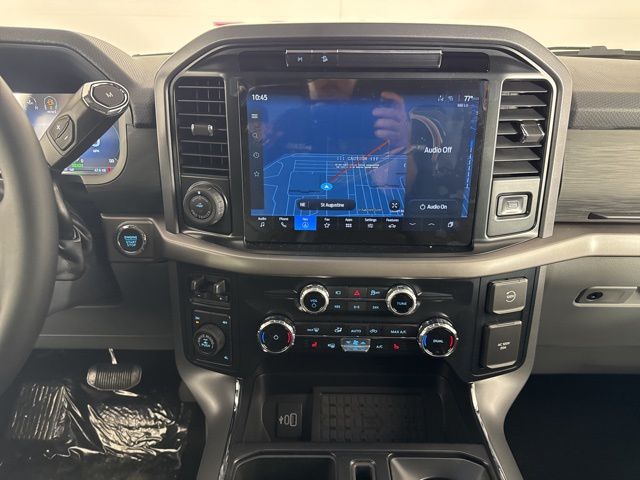 2025 Carbonized Gray Metallic Ford F-150 XLT 4X4 Truck