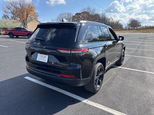 New 2025 Black Jeep Altitude X image 7