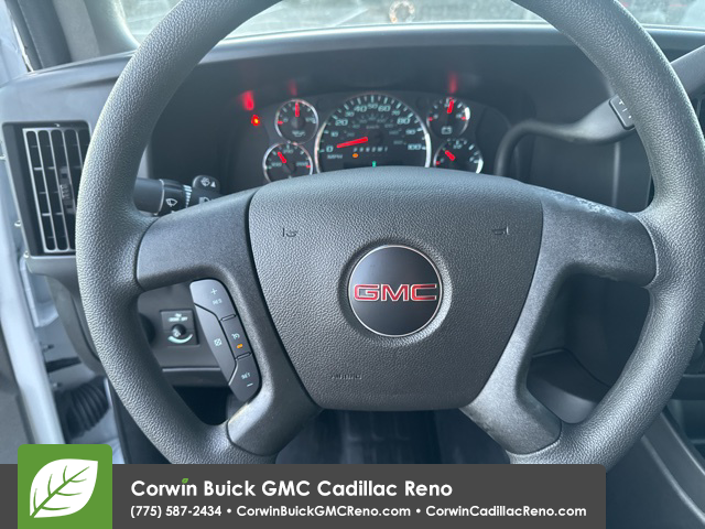 2024 GMC Savana 2500 Work Van 5