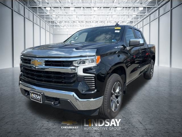 Black 2023 Chevrolet Silverado 1500 LT Crew Cab 4WD Pickup Truck Four-Wheel Drive 8-Speed Automatic