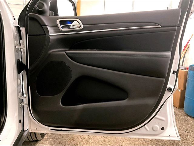 2019 Jeep Grand Cherokee Limited White at South Hills CDJR