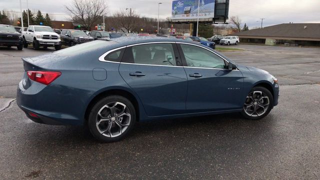 2024 Chevrolet Malibu LT 8