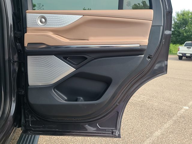 Used 2025 Lincoln Navigator SUV