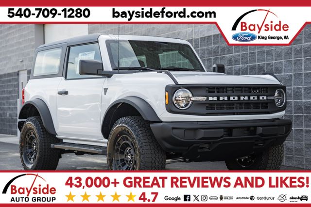 Oxford White 2026 Ford Bronco SUV / Crossover Four-Wheel Drive Automatic