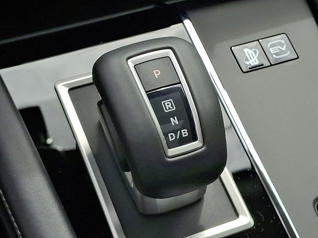 MitsubishiOutlander PHEV11