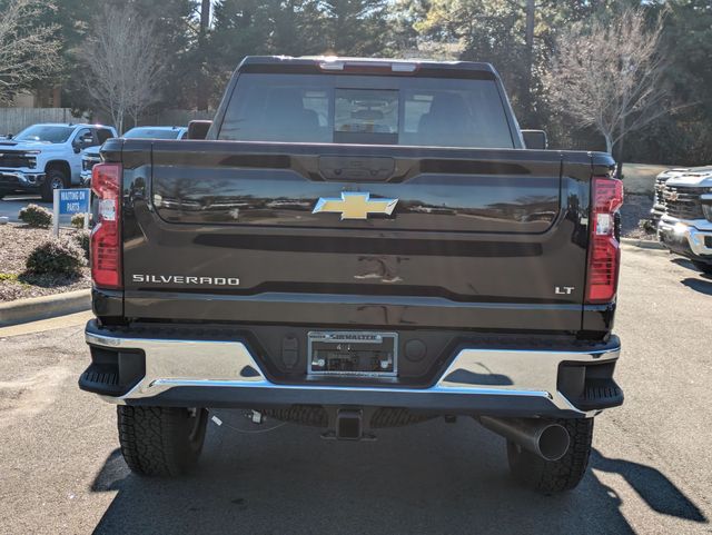 2025 Chevrolet Silverado 2500HD LT photo