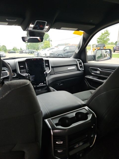 2025 Ram 1500 Big Horn/Lone Star - Billet Silver Metallic exterior view 19
