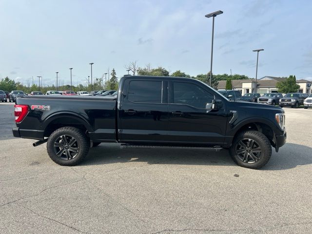 Used 2022  Ford XL image 5