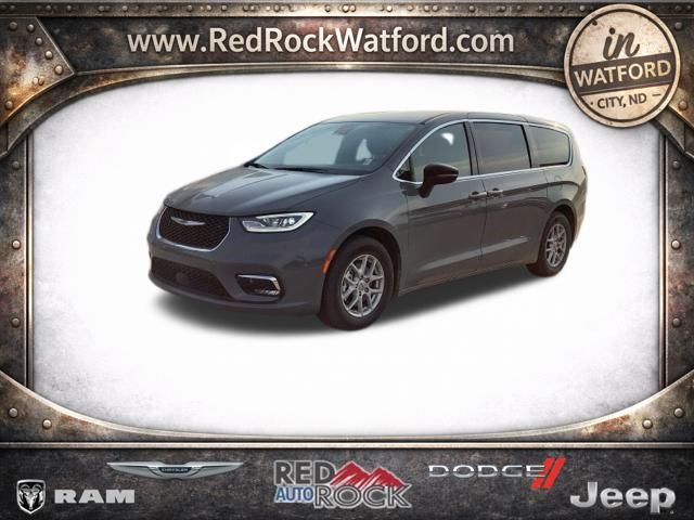 Ceramic Gray Clearcoat 2025 Chrysler Pacifica Minivan Front-Wheel Drive 9-Speed Automatic