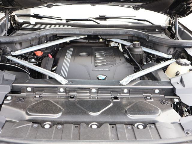 2019 BMW X5 xDrive40i Black at Ultimate Motorsports