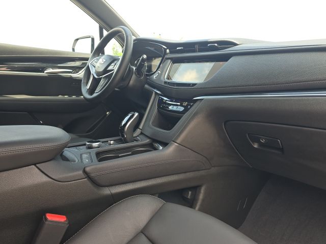 2025 Cadillac XT5 Premium Luxury:46862A