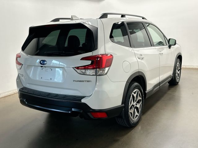 2021 Subaru Forester Premium White at Spitzer Acura