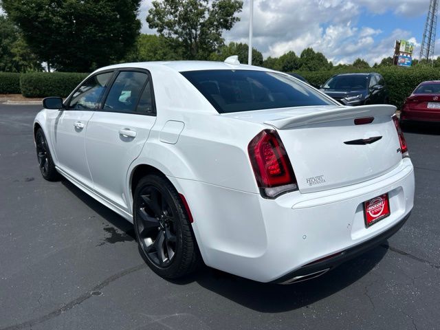 Used 2022 Chrysler 300 Sedan