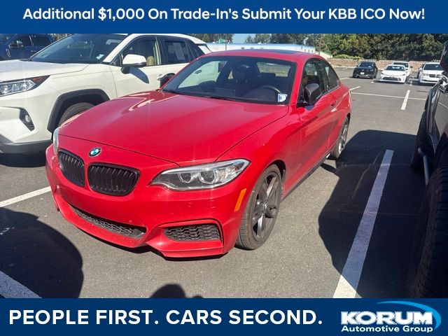 Melbourne Red Metallic 2016 BMW 2 Series Coupe Rear-Wheel Drive 6-Speed Manual
