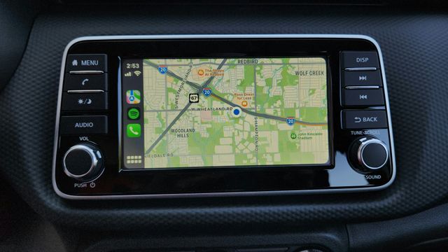 2025 Nissan Kicks Play