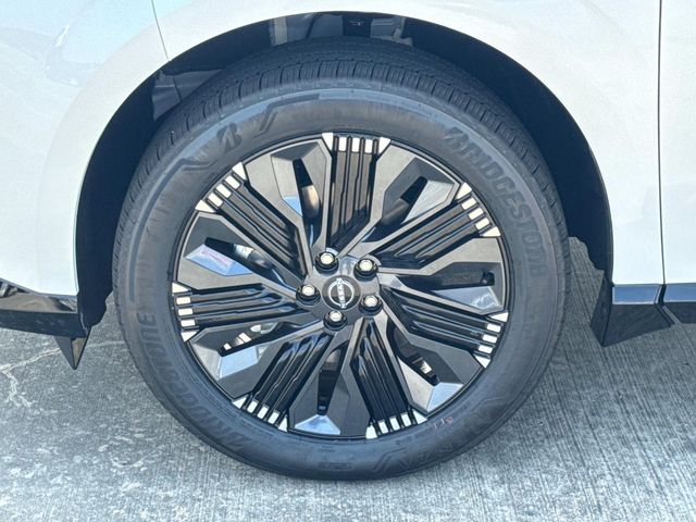 New 2027  Nissan Platinum image 4