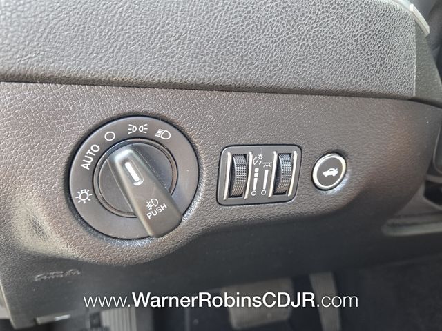 Used 2022 Gray Dodge R/T Scat Pack image 30