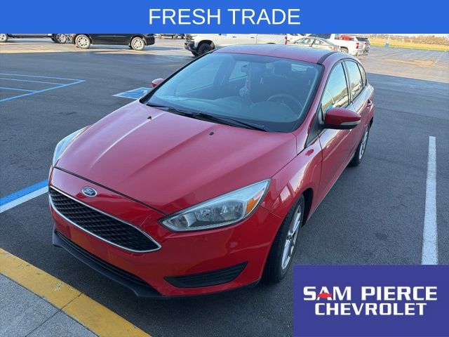 Race Red 2015 Ford Focus SE Hatchback Hatchback Front-Wheel Drive 6-Speed Automatic
