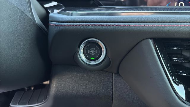 Used 2025 Gray Chevrolet RST image 28
