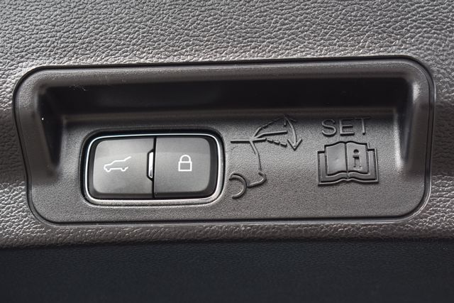 Used 2022 Ford Explorer SUV