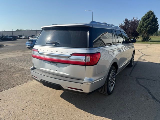 2018 Ingot Silver Lincoln Navigator L Select 4X4 SUV