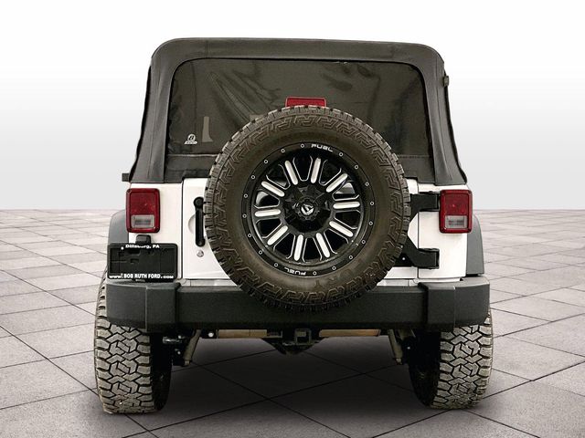 2016 Jeep Wrangler Unlimited Rubicon White at Luther Ford