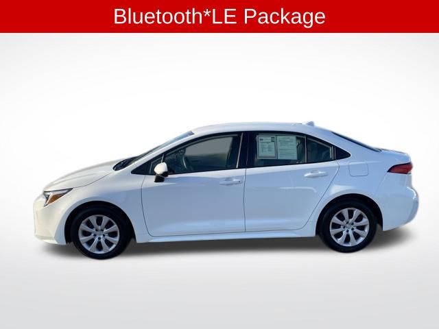 Used 2023 Toyota Corolla LE with VIN JTDBCMFE9PJ014977 for sale in Harrisonburg, VA