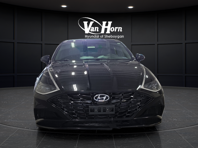 Used 2021 Phantom Black Hyundai SEL Plus image 8
