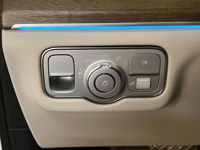 used 2023 Mercedes-Benz GLE car, priced at $48,991