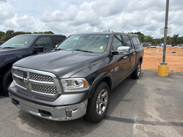 2017 RAM 1500 Laramie 4x4 Crew Cab 5'7's photo