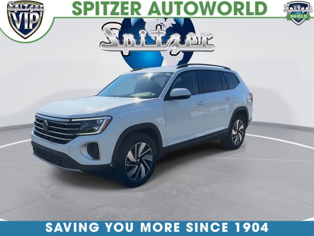 Certified Used 2025  Volkswagen 2.0T SE w/Technology image 4