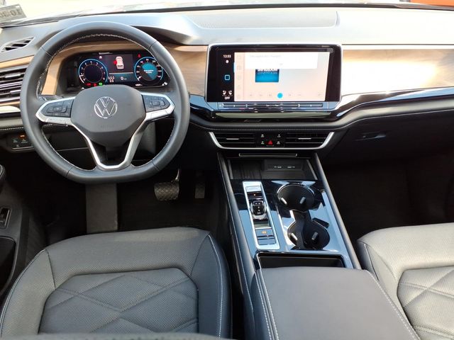 2026 Volkswagen Atlas - Image 12