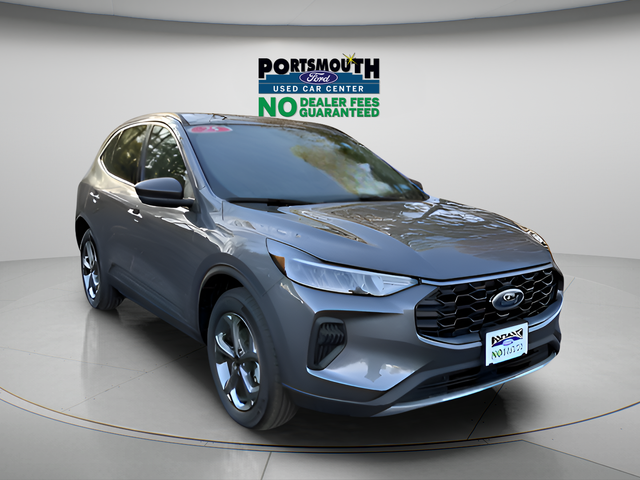 Gray Metallic 2025 Ford Escape ST-Line AWD SUV / Crossover All-Wheel Drive 8-Speed Automatic