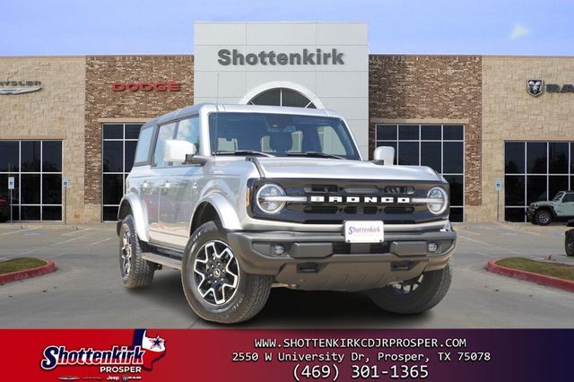 2024 Ford Bronco Outer Banks 4x4's photo