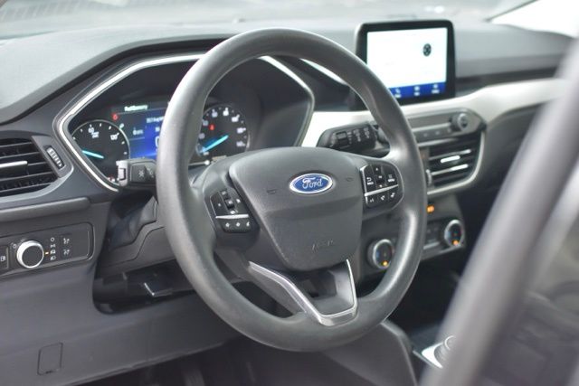 Used 2022 Ford Escape Hybrid SE 4D Sport Utility