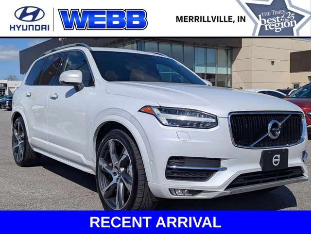 Crystal White Pearl 2019 Volvo XC90 T6 Momentum AWD SUV / Crossover All-Wheel Drive Automatic
