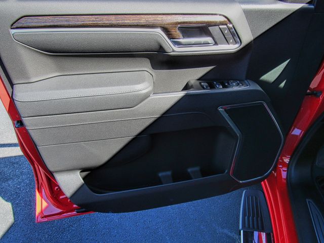 2026 GMC Sierra 1500 SLE:44560