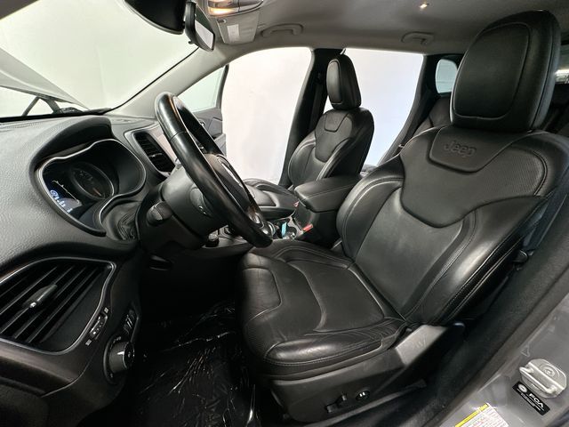 2021 Jeep Cherokee Latitude Lux Gray at Klick Lewis Buick Chevrolet