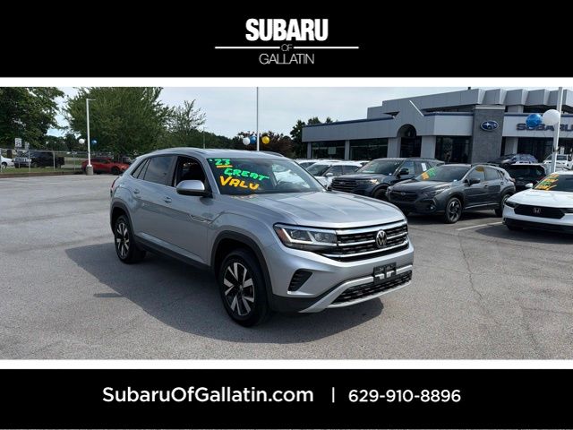 Silver Metallic 2023 Volkswagen Atlas Cross Sport SUV / Crossover All-Wheel Drive 8-Speed Automatic
