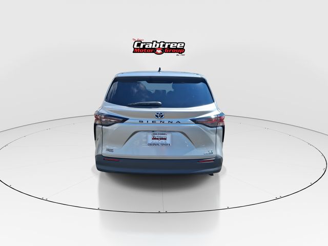 Used 2023 Toyota Sienna Van