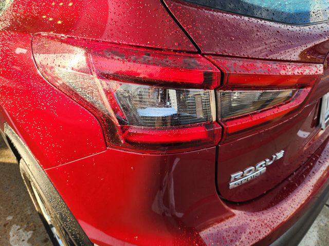 2021 Nissan Rogue Sport S - 5