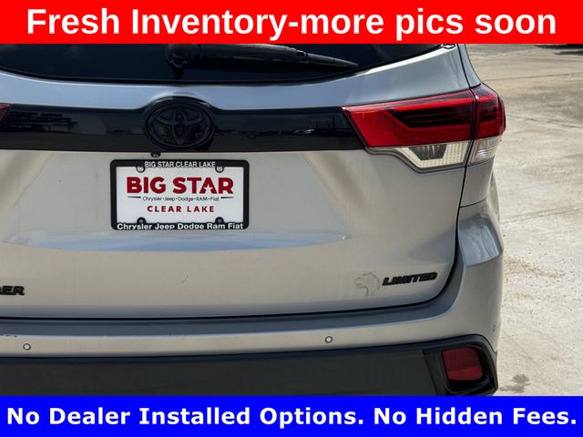 2019 Toyota Highlander Limited Platinum - 8