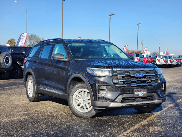 2025 Ford Explorer Active 2