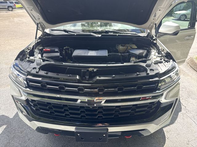 Used 2022 Beige Chevrolet Z71 image 34