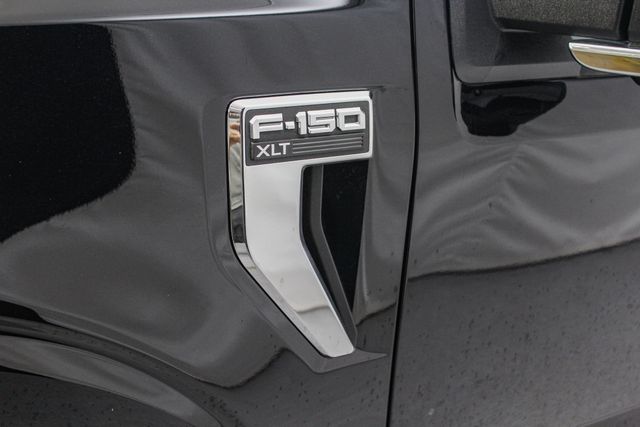 New 2026 Black Ford XLT image 9
